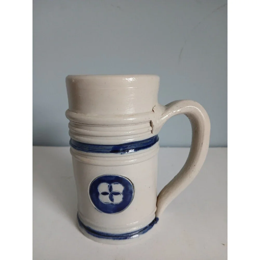 Vtg Williamsburg Pottery Salt Glazed Blue Stencil  Crock  beer stein mug